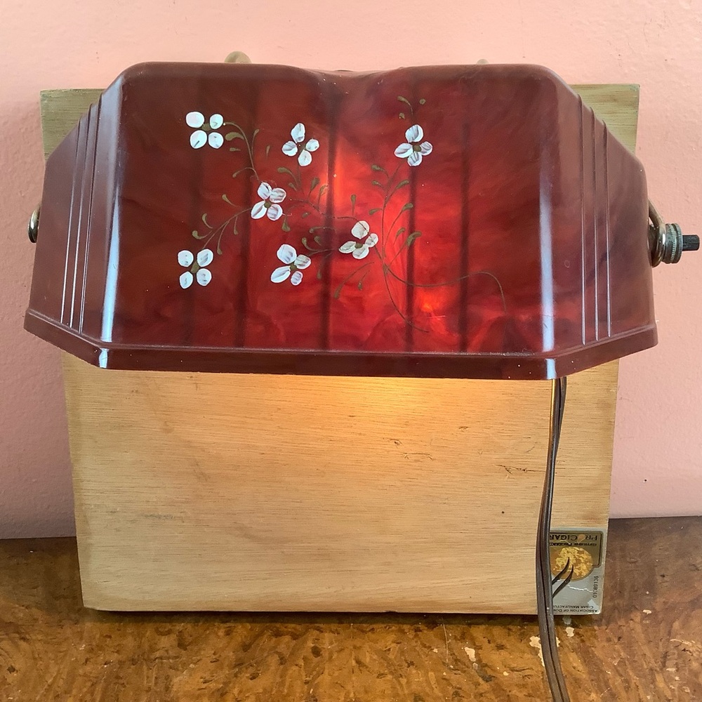 Vintage  1950s 1960s  Art Deco Mid Century Bakelite Headboard Lamp – Retro  Red